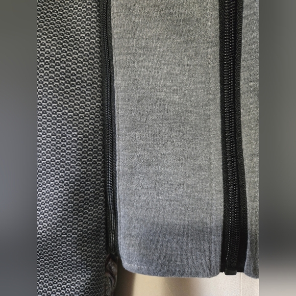 SOUL OF LONDON Grey And Black Blazer with Rwmovable Hoodie. Size 38R - Picture 10 of 16